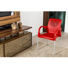 Poltrona Em Polipropileno Deluxe Vermelha Pés Em Alumínio Forte Plástico